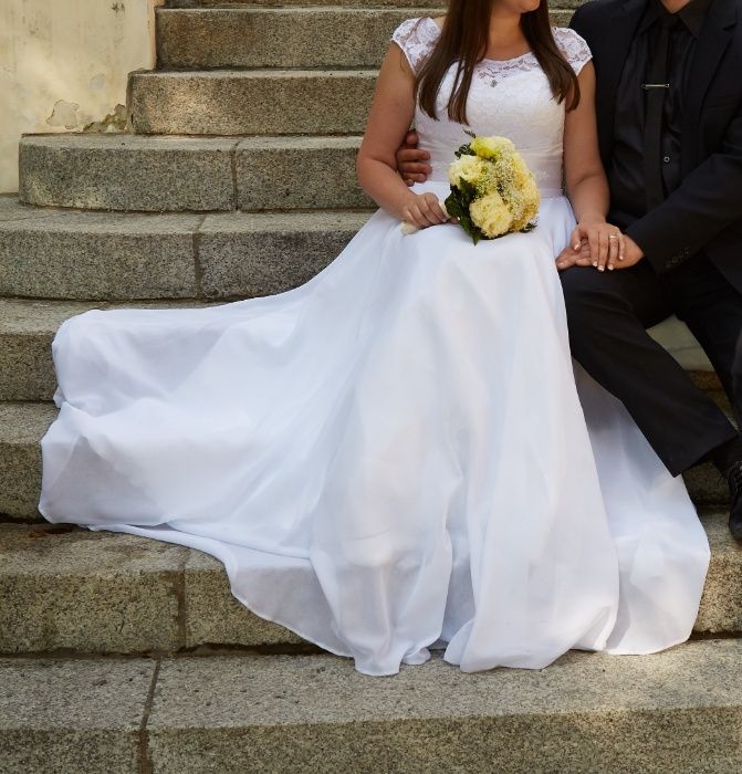 suknia ślubna prosta roz 42/44