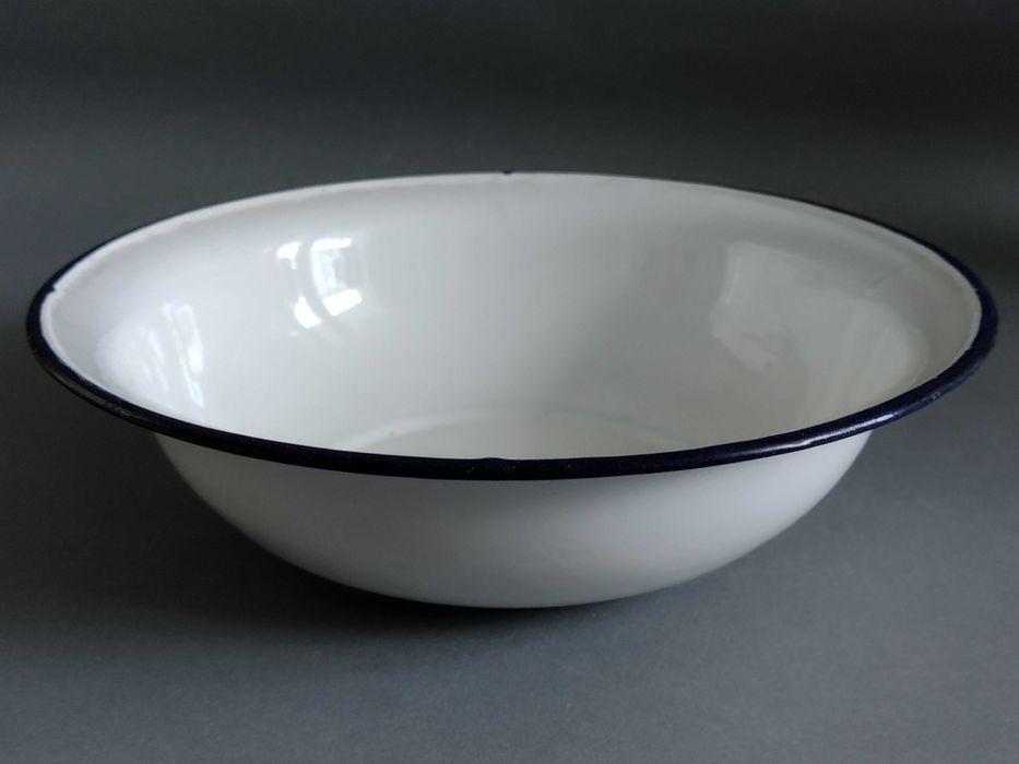 SILESIA- Miseczka  stara Emalia  Biała  20 cm