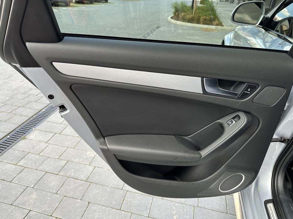 audi a4 allroud 2015