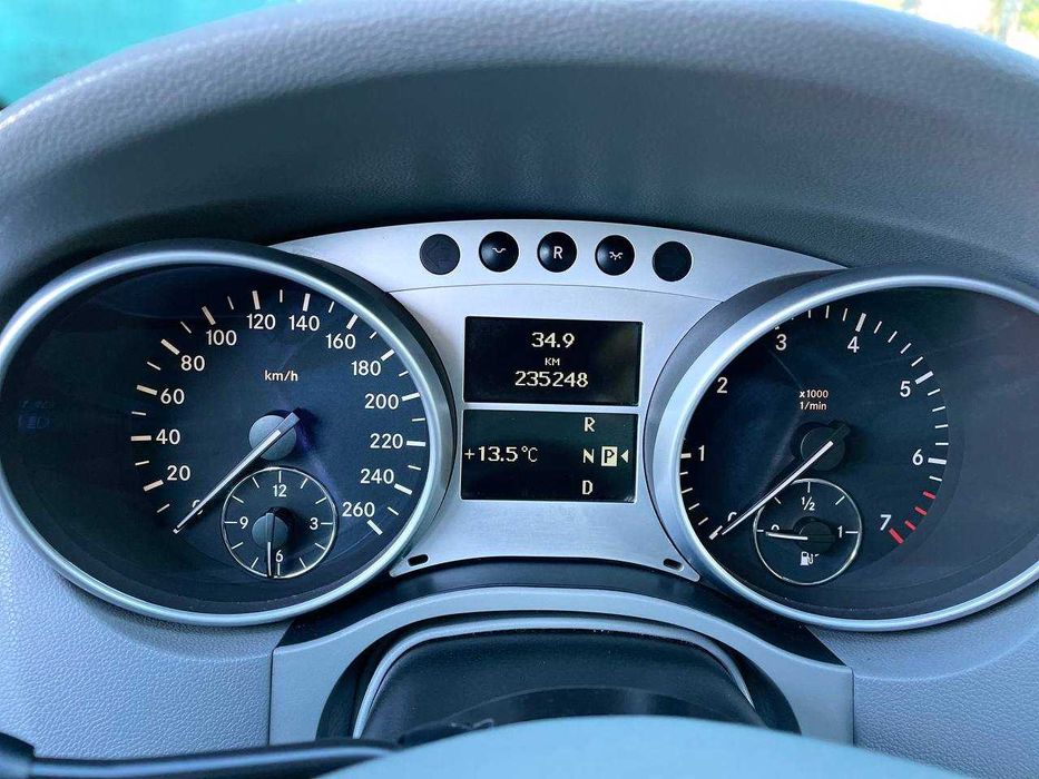 Mercedes-Benz ML350 4Matic