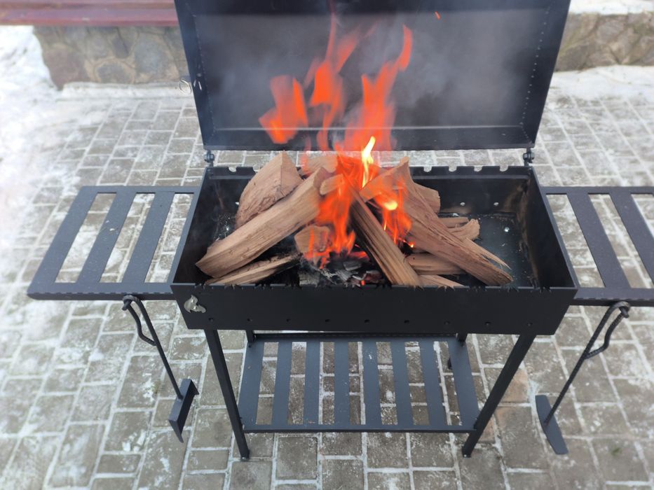 Мангал від виробника 4мм метал 12 шампурів Барбекю Казан  Акція -35%