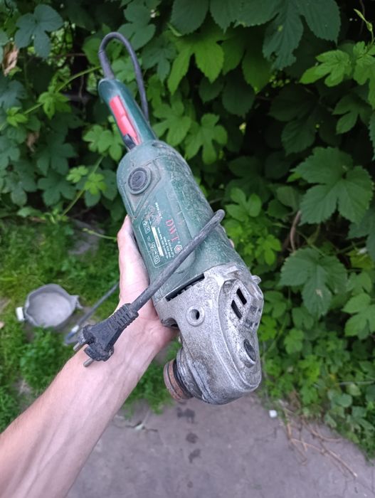 .Продам Болгарку.