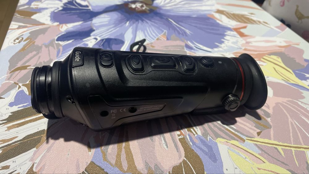 Тепловізор 2000 метрів Guide TrackIR35