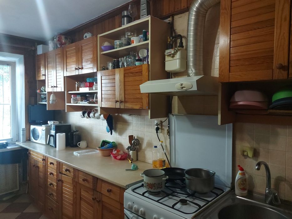 Продаж 3кім.квартири на Сихові