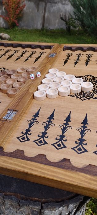Нарди Тигр на подарунок. Розмір 52 см х 52 см. Ручна робота