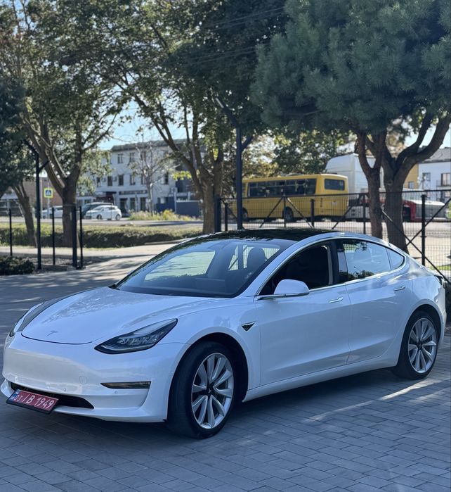 Tesla 3 2019 60kw