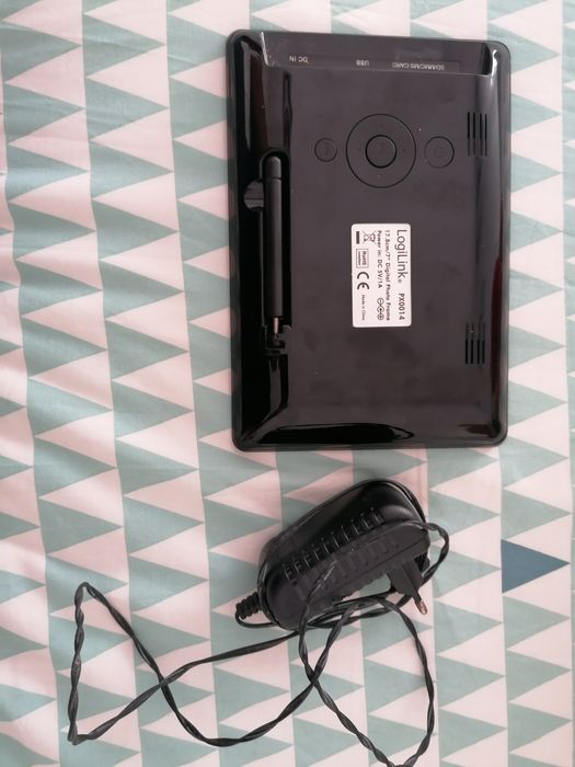 Moldura digital + cabo