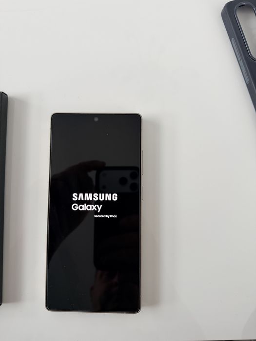 Samsung galaxy s 25 UltraTitanium  Black +słuchawki buds live