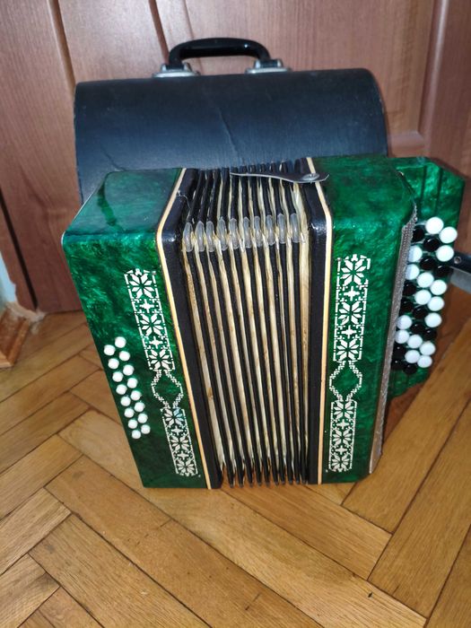 Баян, гармонь ''Малыш''