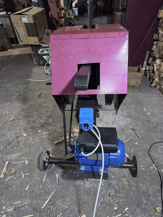 Дровокол рейковий 20т