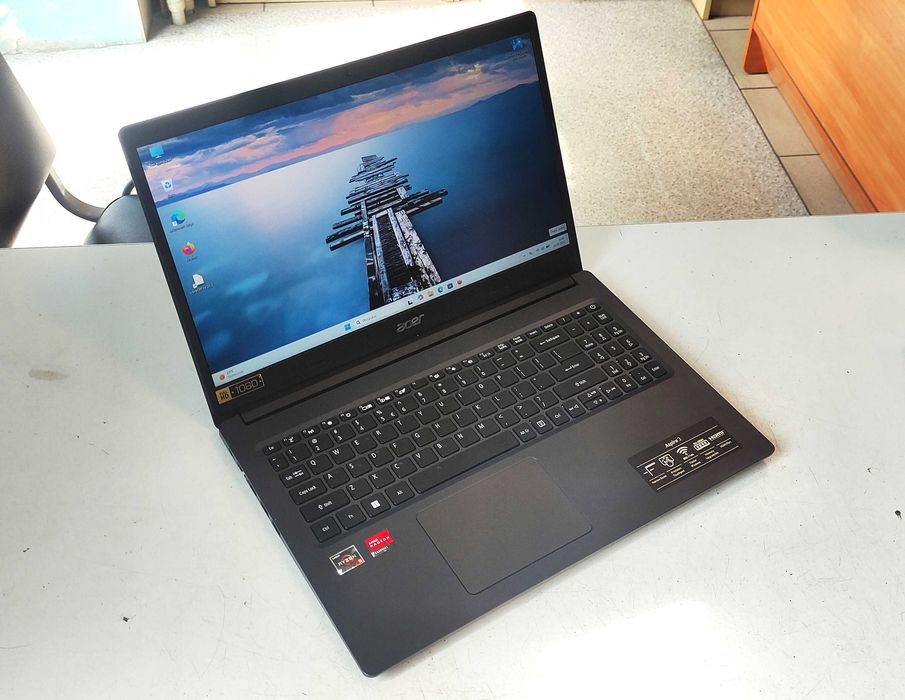 Laptop Acer Aspire 3, Ryzen 5, 8GB, SSD 256GB, Radeon Vega 8, 15,6" FHD