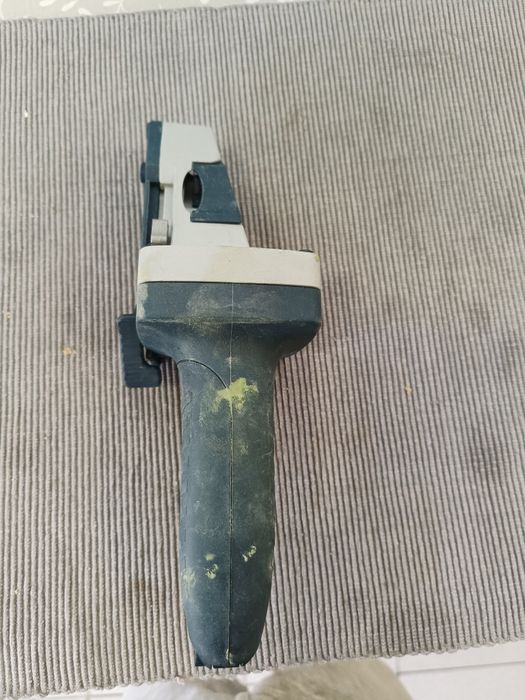 X- acto com lápis e fita métrica de 5mtr
