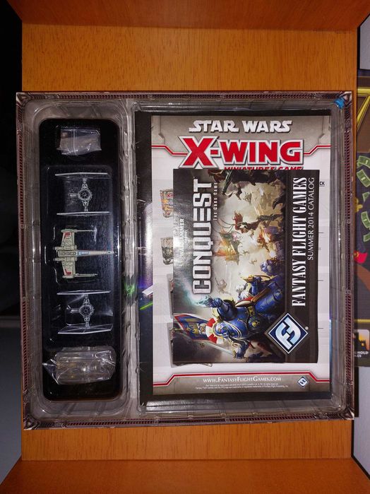 Star Wars X-Wing Miniatures Game (Board Game Jogo de Tabuleiro)