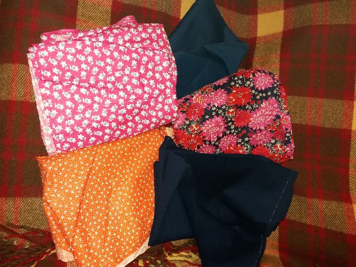 Тканини відрізи (шерсть, ситець, плащевка)