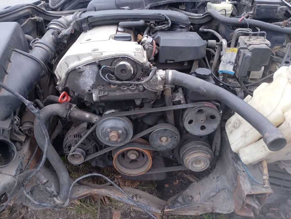 Продам Мерседес 210