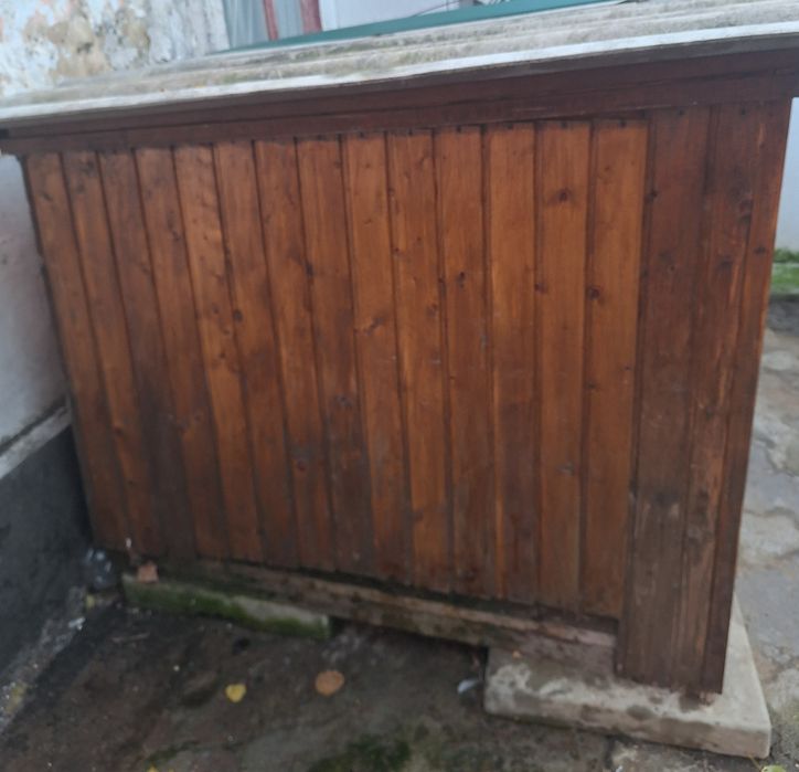 Продам будку для большой собаки.