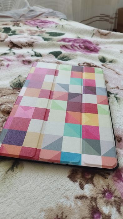 Продам планшет Xiome Redmi