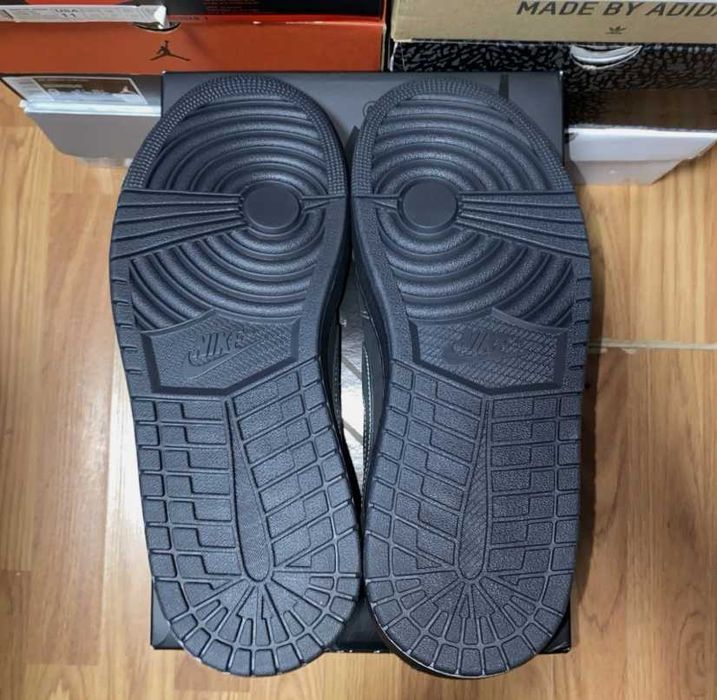 Jordan_1_Retro_Low_OG_SP_Travis_Scott_Black_Phantom R.41