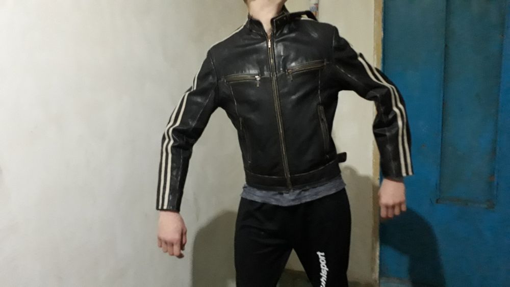 Мотокуртка деми, кожа Kurt Muller, р.S