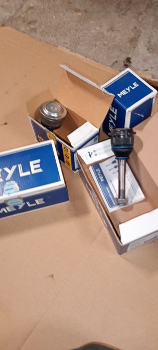 Końcówki drążków Audi