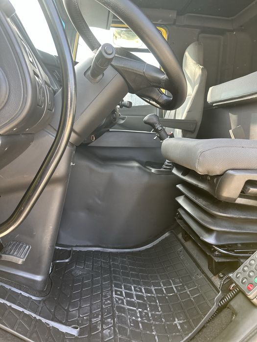 Daf CF85. Кран маніпулятор HIAB 100.2