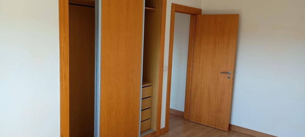 Aluga-se T2 - 900€  Campo-Valongo