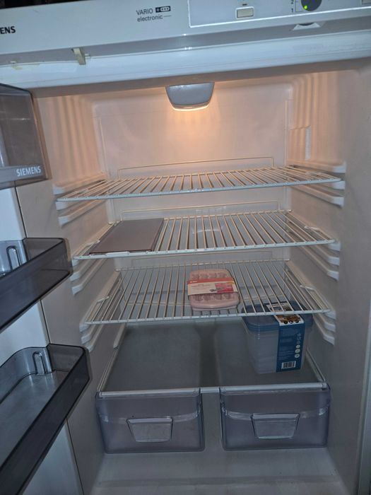 Lodówko-zamrażarka Simens 150/60 cm. Gwarancja! 273 l./63 l zamrażalnik Zadbana. Po serwisie.Kompletna.