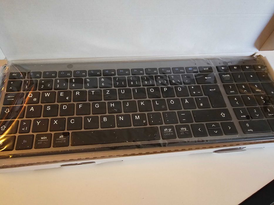 Klawiatura czarna Bluetooth, bezprzewodowa cienka, ładowalna QWERTZ