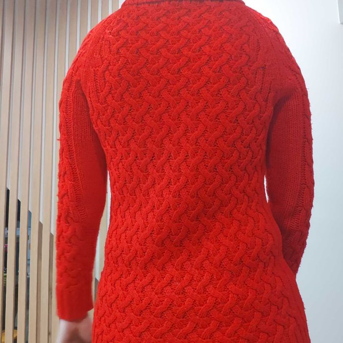 Czerwony sweter golf Warehouse – rozmiar 36 S casual elegancki
