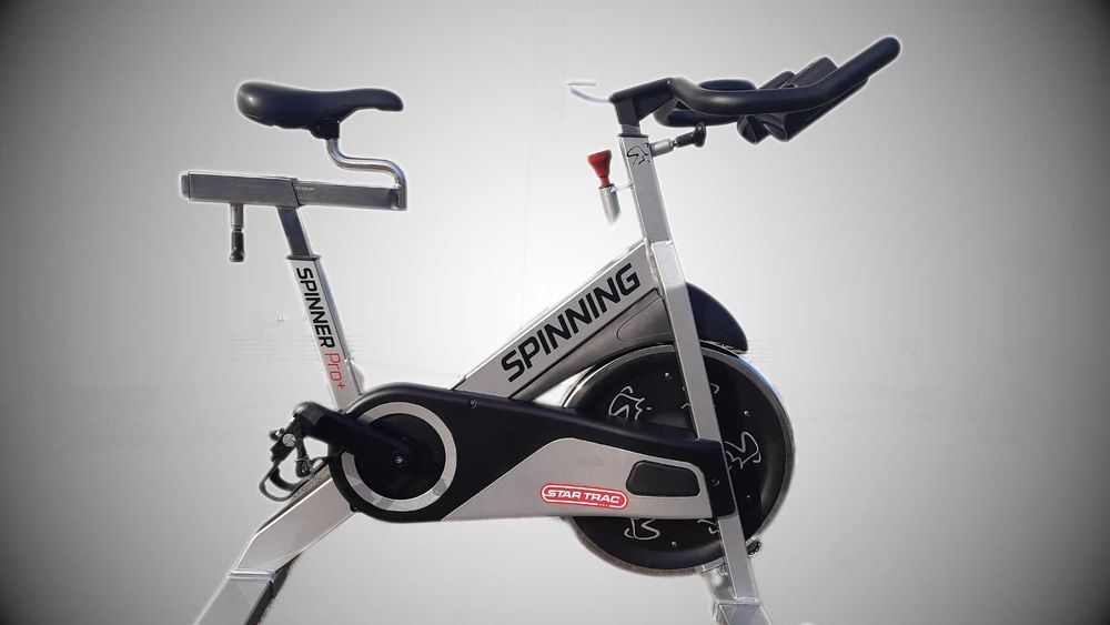 Profesjonalny stacjonarny rower do spinningu Star Trac Pro+