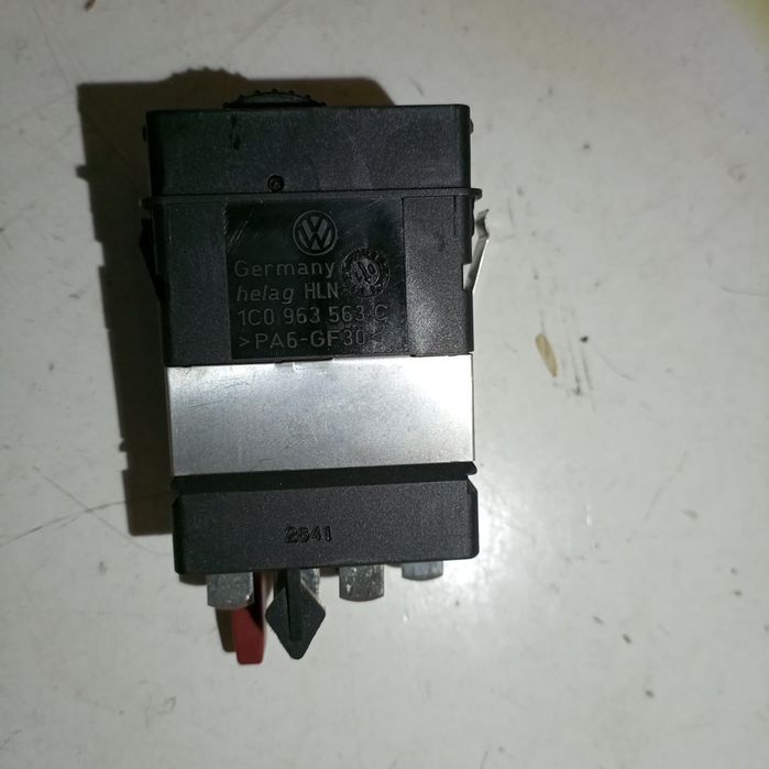 Regulador de aquecimento de banco - VOLKSWAGEN NEW BEETLE (9C1, 1C1) | 98 - 10