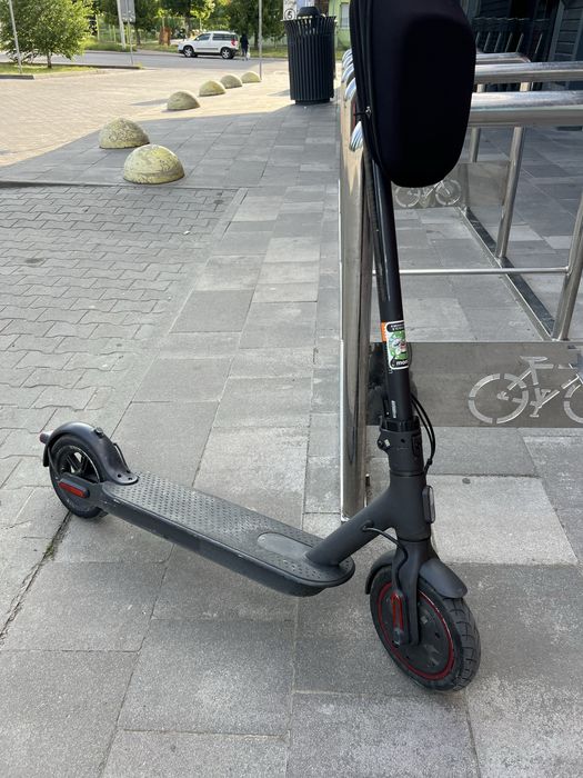 Продам електросамокат xiaomi pro 2