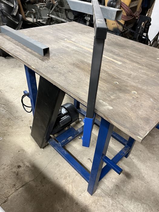 krajzega cyrkulatka 230V  piła stołowa