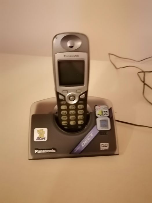 Продам без проводной телефон