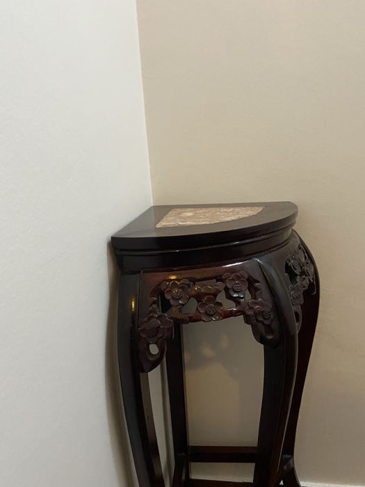 Mesa de canto.