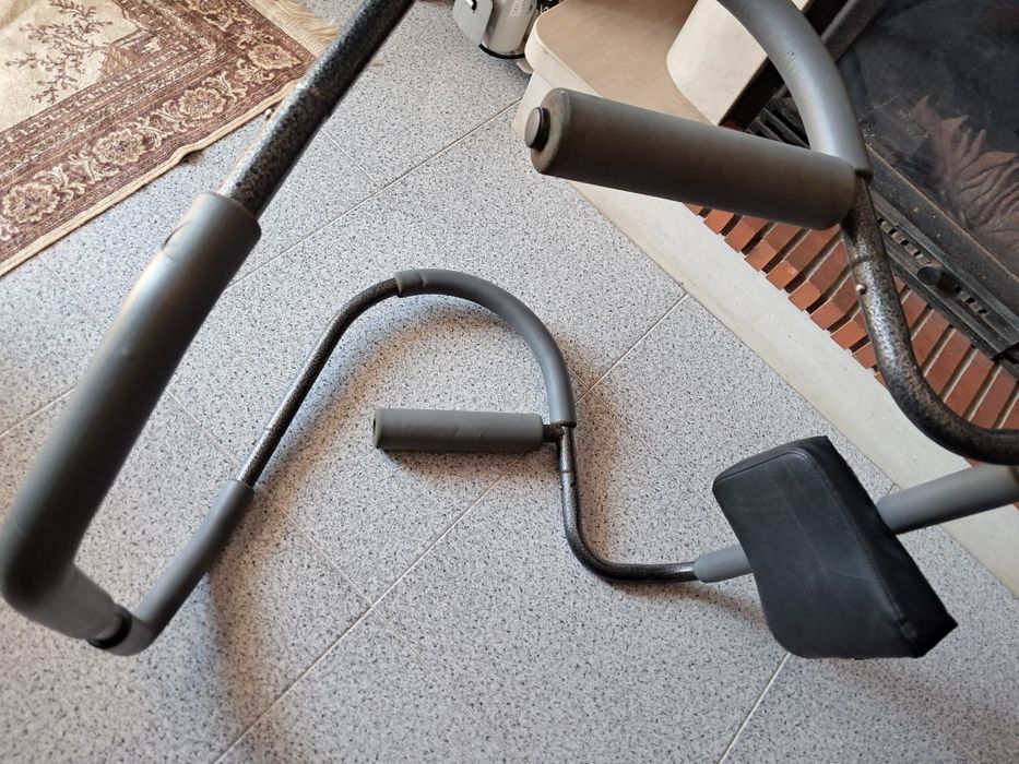 Aparelho de abdominais bom estado