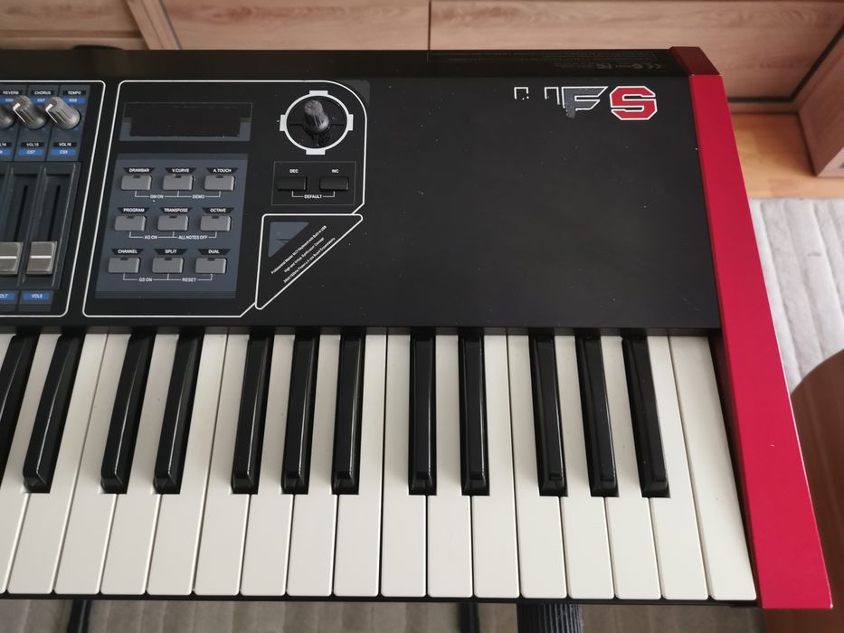 Klawiatura sterująca MIDI CME UF5