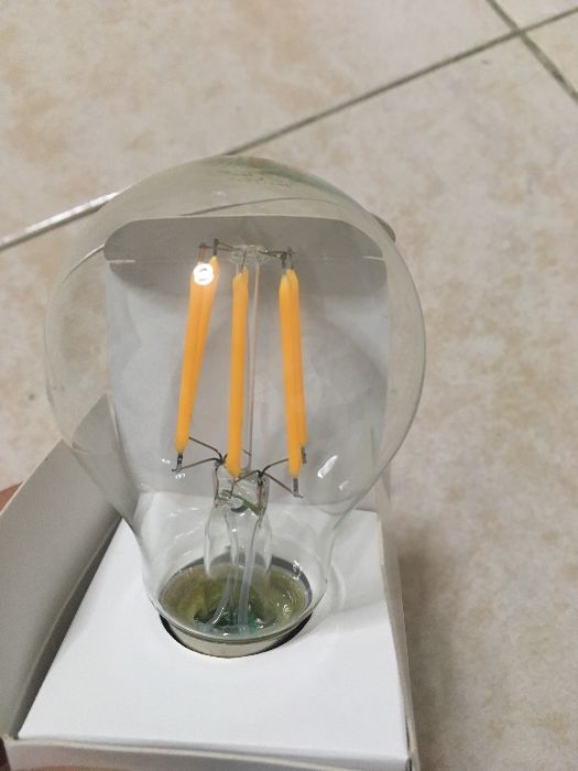 Lâmpada LED E27 6w