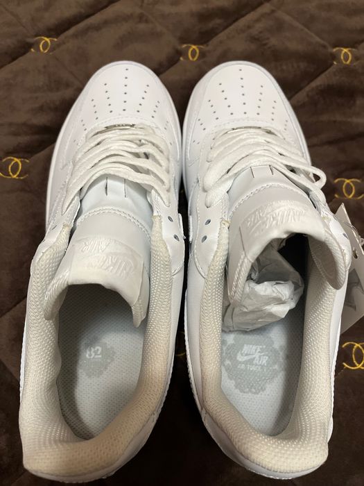 Кросовки Nike нові