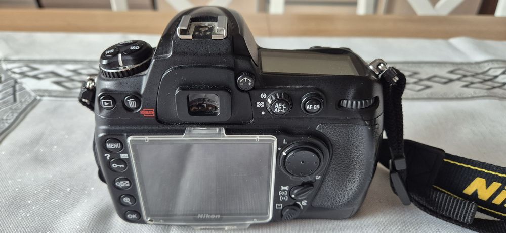 Kompletny zestaw Nikon D300 | Grip | Bateria i Ładowarka | Gotowy do zdjęć