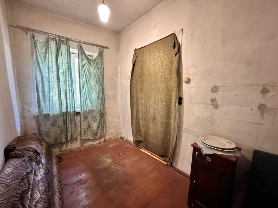 Продаж частини будинку, Вокзальна.