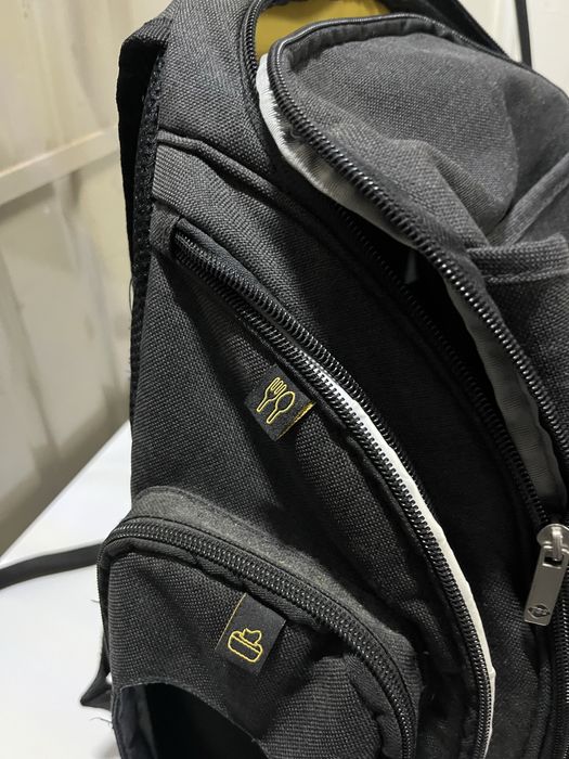 Mochila para utensilios de bébé.