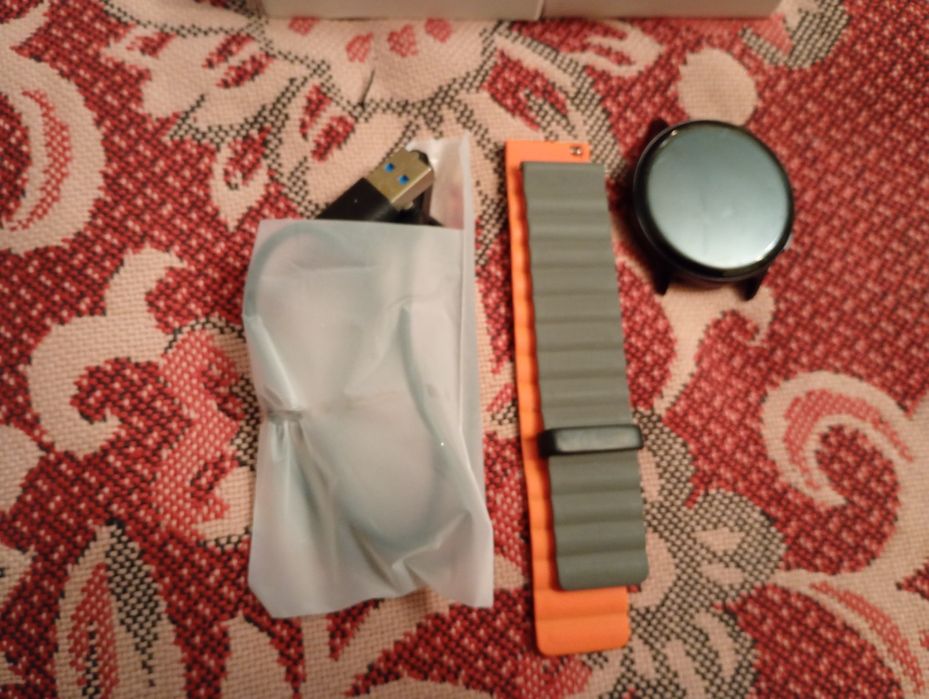 Продам смарт чяси,proove , infinity smart watch