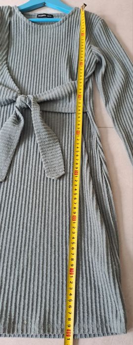 Szaro-niebiedka sukienka z długim rękawem marki CoolClub by Smyk.