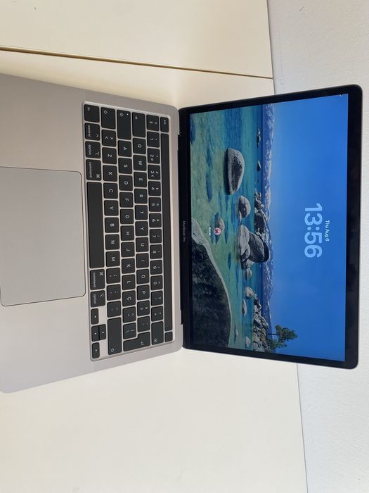 MacBook Pro 13 polegadas