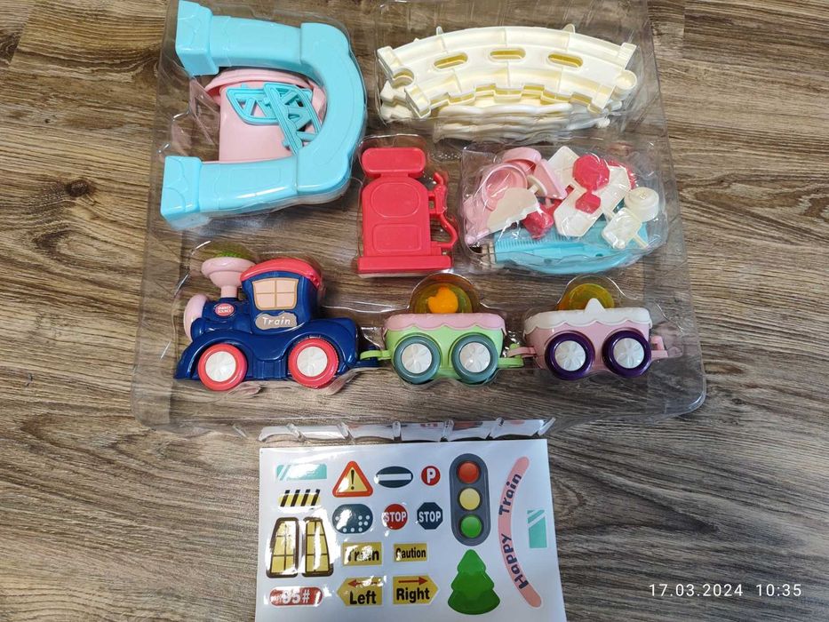 Залізниця дитяча. Паровозик. Потяг. Поїзд.