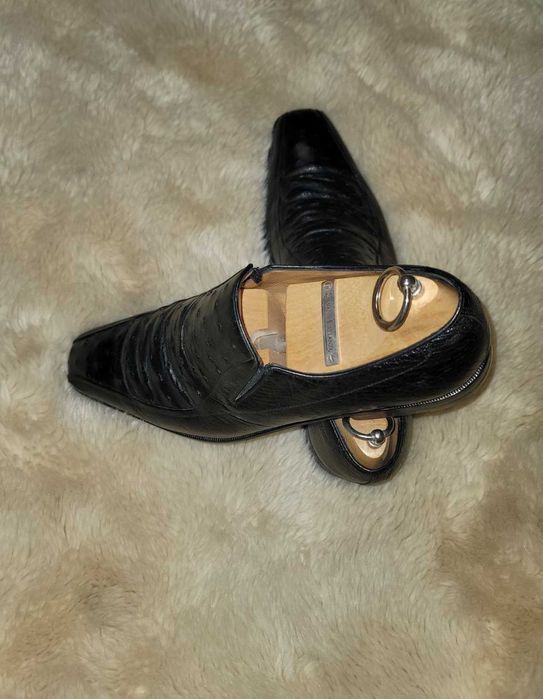 Мужские туфли A.Testoni из кожи страуса.