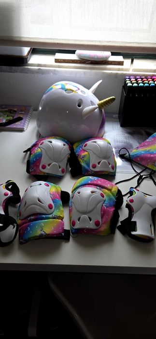 Capacete e protecção criança