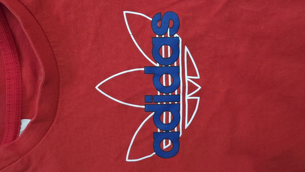 Czerwony t-shirt adidas niemowlęcy bluzka koszulka