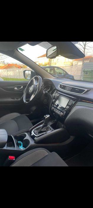 Nissan qashqai 1.5 dci acenta ( 2020) ou troco por autocaravana